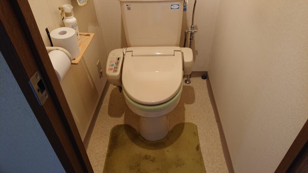 トイレ 便器 CF C B